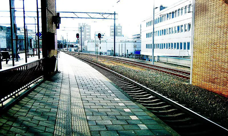 Tiloom - Infrastructures ferroviaires - Ligne ferroviaire 6bis