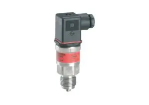 Tiloom - Tecnología aplicada a la monitorización de la red de riego. - transductorMBS3000 Transductor de presión