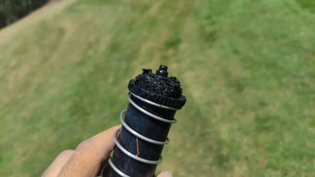 Tiloom – How to maintain your sprinklers? – Clogged filter Tiloom – How to maintain your sprinklers? – Clogged filter